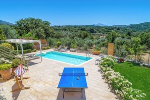 Villa (3 Bedrooms) | Außenbereich