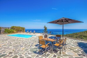 Villa (3 Bedrooms) | Exterior