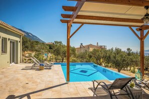 Villa (2 Bedrooms) | Exterior