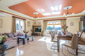 Living area - Villa Mirela Megali (Corfu)