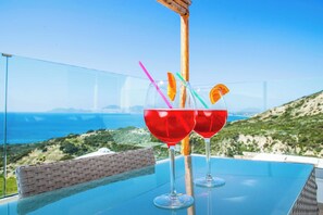 Outdoor dining - The Three Graces - Artemis (Kos)