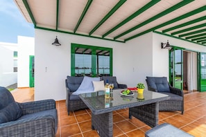 Villa (3 Bedrooms) | Exterieur