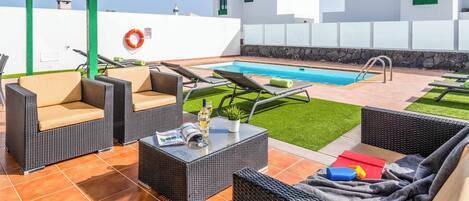 Villa (3 Bedrooms) | Exterior