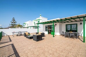 Villa (3 Bedrooms) | Exterior - Villa Pargo (Yaiza)