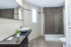 Villa (4 Bedrooms) | Innenbereich