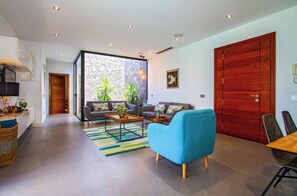 Villa (4 Bedrooms) | Interior