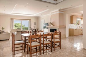 別墅 (4 Bedrooms) | 住宿內部