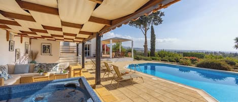 Villa (3 Bedrooms) | Exterior