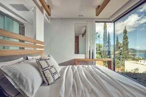 Interior - Alkyonides Wing (Zakynthos)