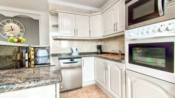 Villa (3 Bedrooms) | Bahagian dalam