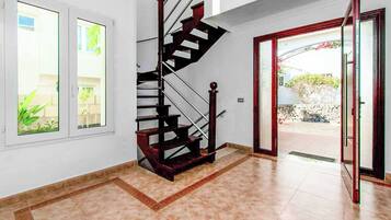 Villa (3 Bedrooms) | Bahagian dalam