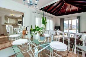 Villa (3 Bedrooms) | Intérieur