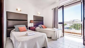 Villa (3 Bedrooms) | Interior