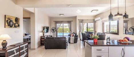 Villa (3 Bedrooms) | Innenbereich