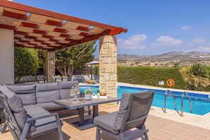 Villa (3 Bedrooms) | Exterior
