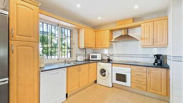 Villa (3 Bedrooms) | Interior