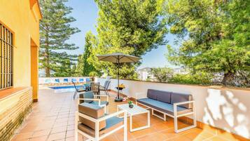 Villa (3 Bedrooms) | Exterior