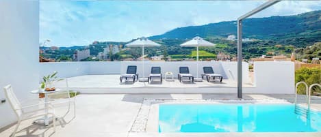 Villa (2 Bedrooms) | Exterior
