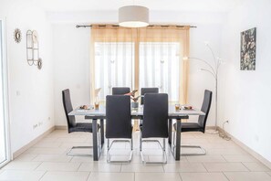 別墅 (4 Bedrooms) | 內部