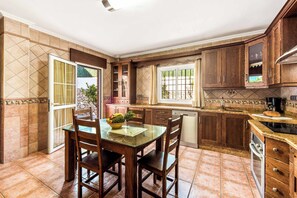 Villa (5 Bedrooms) | Innenbereich