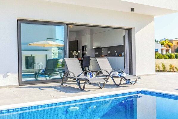 Vil·la (3 Bedrooms) | Exterior
