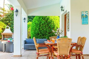 别墅 (3 Bedrooms) | 外观