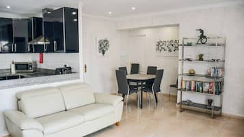 Villa (3 Bedrooms) | Innenbereich