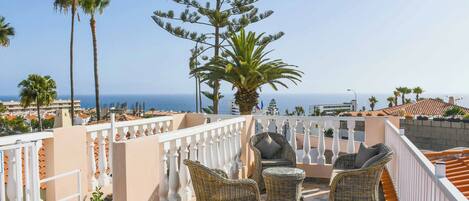 Villa (3 Bedrooms) | Extérieur