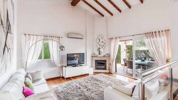 Villa (3 Bedrooms) | Interior