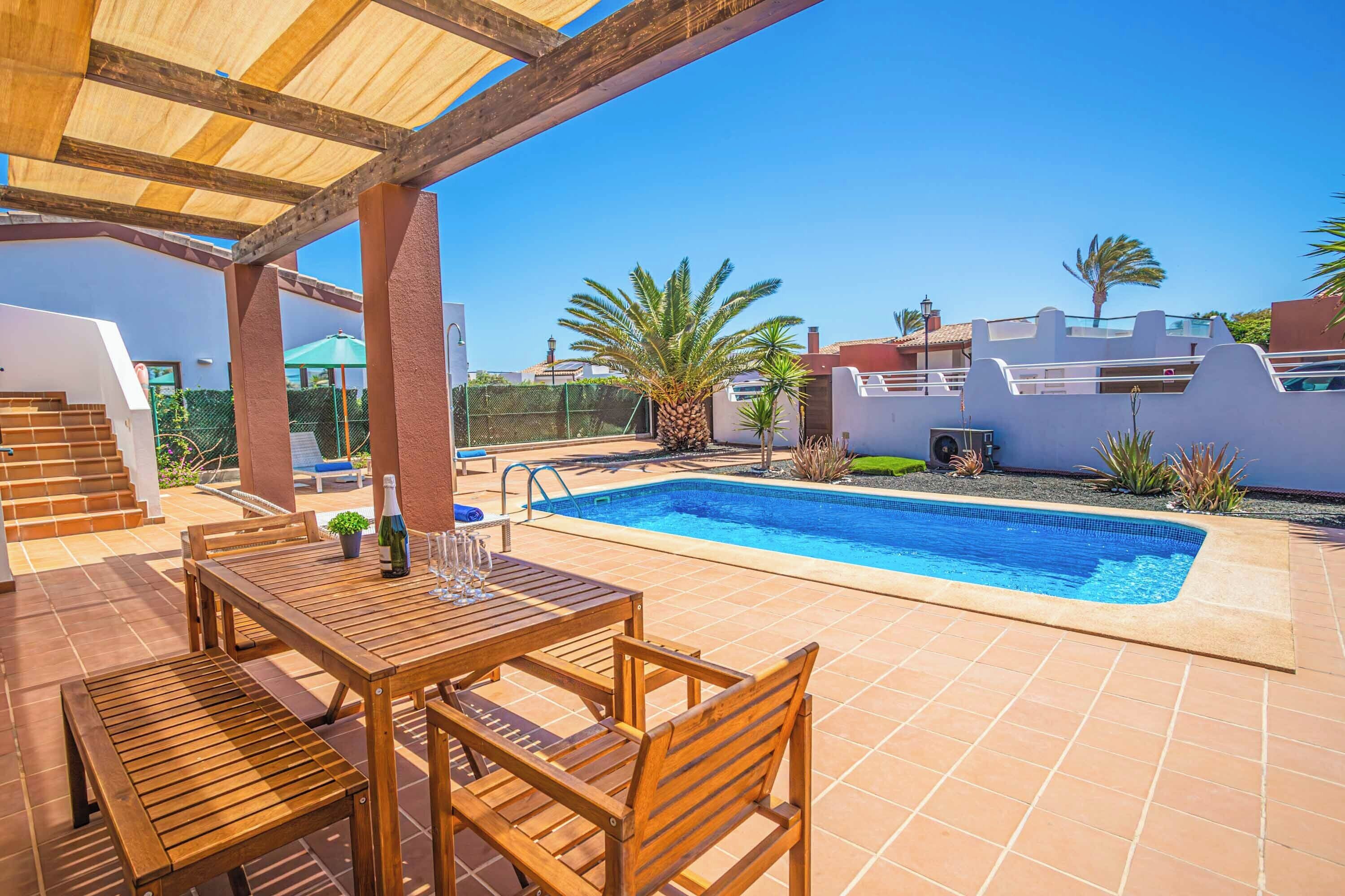 Biệt thự (3 Bedrooms) | Ngoại thất