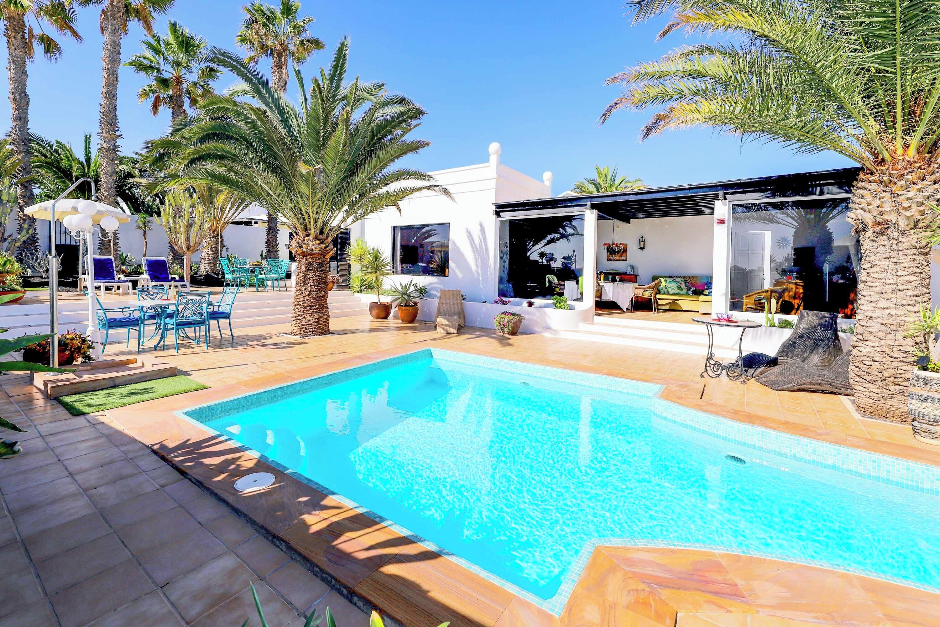 Villa (3 Bedrooms) | Boendets fasad