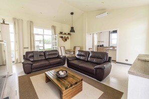 別墅 (4 Bedrooms) | 內部