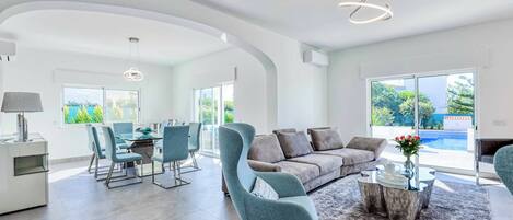 Villa (4 Bedrooms) | Intérieur