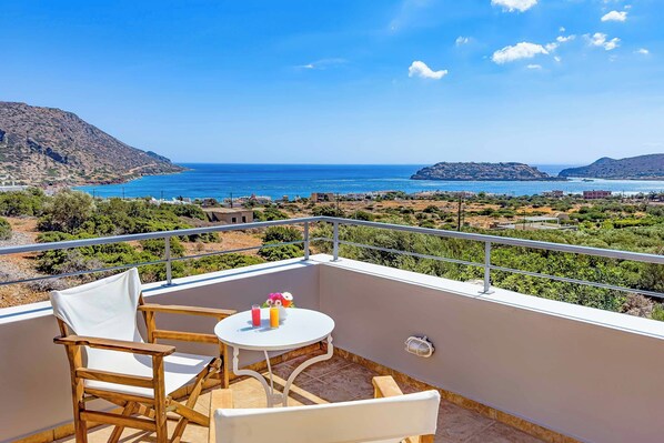 Villa (3 Bedrooms) | Front of property - Villa Siren (Agios Nikolaos)