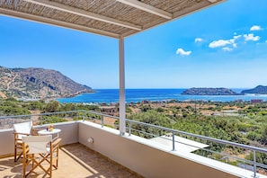 Villa (3 Bedrooms) | Exterior