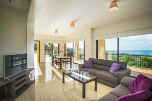 Villa (3 Bedrooms) | Interni