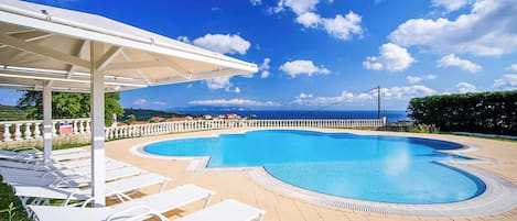 Villa (5 Bedrooms) | Außenbereich