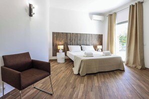 Villa (5 Bedrooms) | Interior