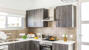 Villa (3 Bedrooms) | Interior