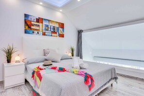 4 chambres, fer et planche à repasser, draps fournis