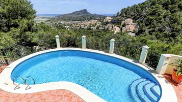 Vil·la (3 Bedrooms) | Façana frontal de l'allotjament