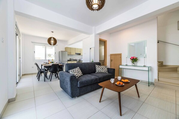 Villa (3 Bedrooms) | Interior - Nissini Villa 5 (Ayia Napa)