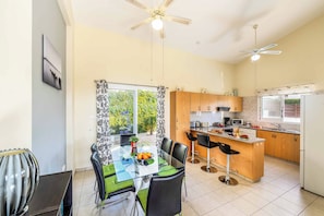 Villa (3 Bedrooms) | Interieur