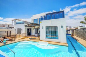 Villa (5 Bedrooms) | Exterior - Villa Xian (Yaiza)