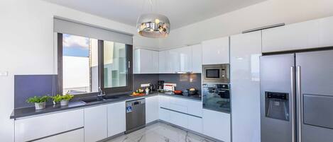 Vila (5 Bedrooms) | Parte interna