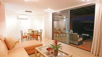 Vila (2 Bedrooms) | Interior