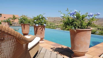 Villa (3 Bedrooms) | Exterior