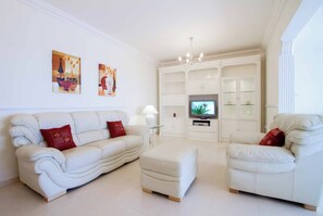 Vila (4 Bedrooms) | Parte interna