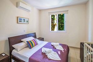 Interior - Villa Chryse (Paralimni)