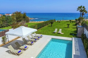 Vila (5 Bedrooms) | Fachada